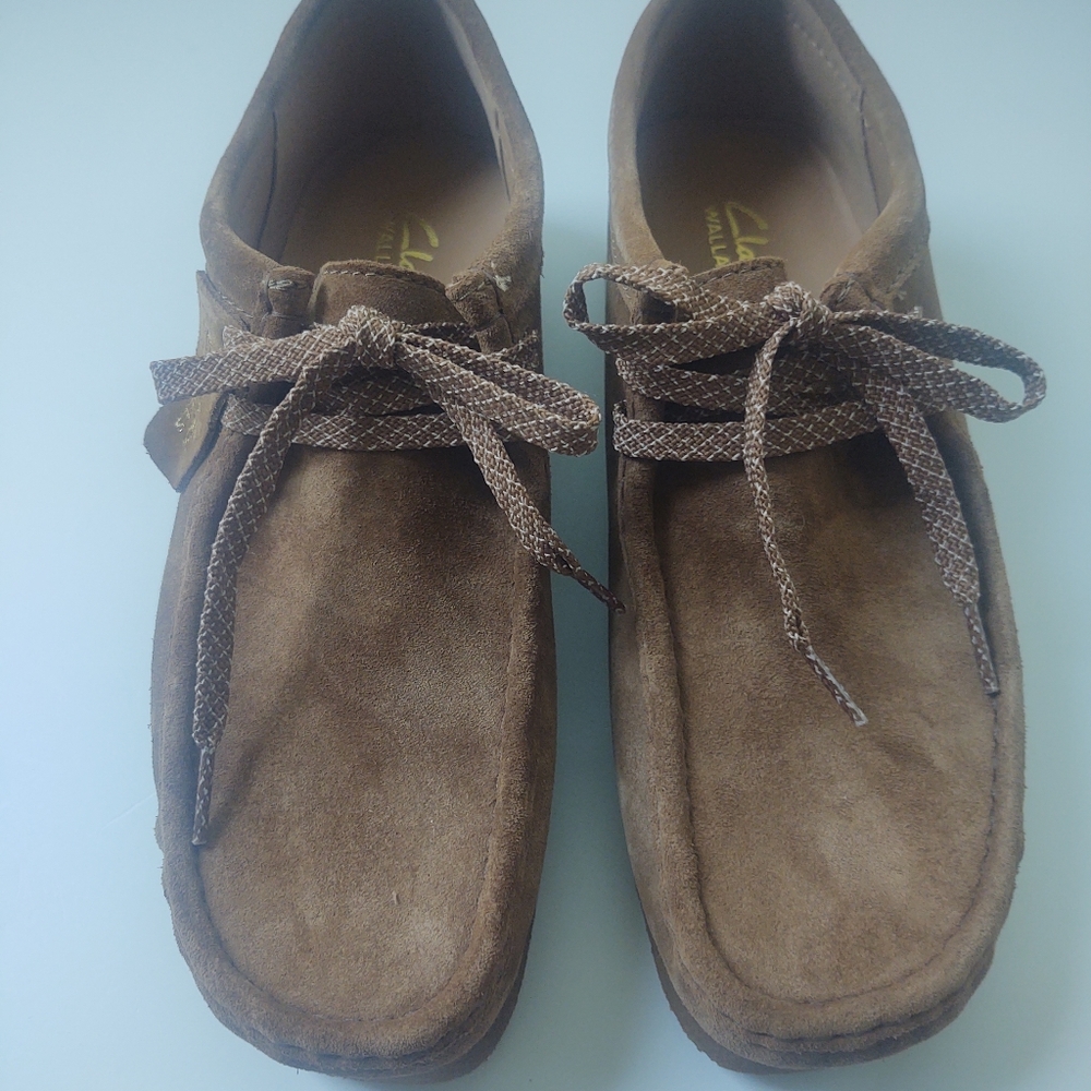 🎁Clarks Wallabee 2 Cognac Suede - Style # 26158277 - Size US 9M - Picture 2 of 8